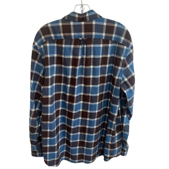 L.L. Bean Men's Scotch Plaid Flannel Shirt, Slightly Fitted - Picture 3 of 6